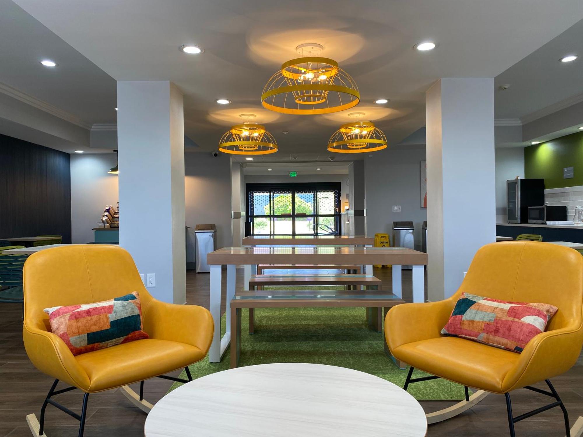 Surestay Plus Hotel By Best Western Yucca Valley Joshua Tree Esterno foto